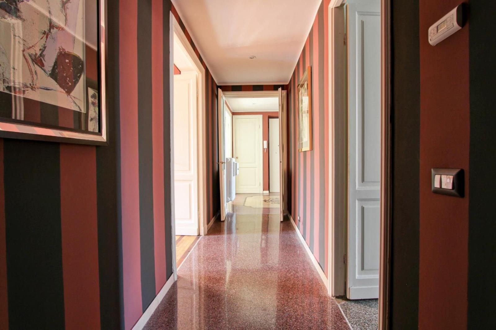 Tibullo ,Classico Ed Elegante Appartamento Rome Extérieur photo