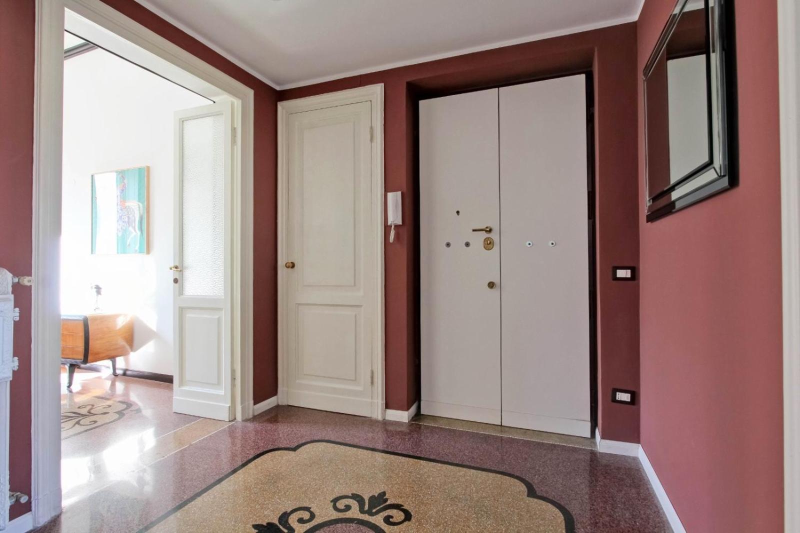 Tibullo ,Classico Ed Elegante Appartamento Rome Extérieur photo